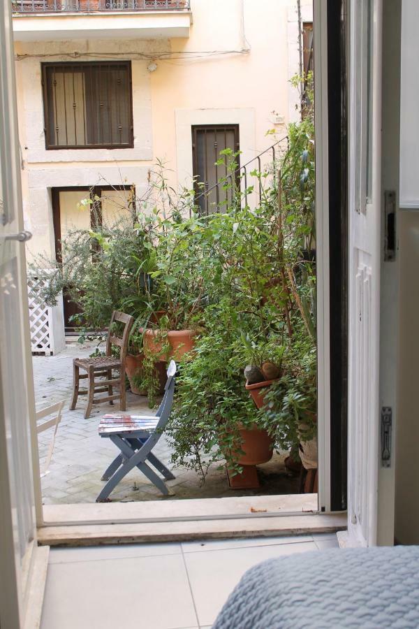 La Corte Di Aretusa Apartment *
